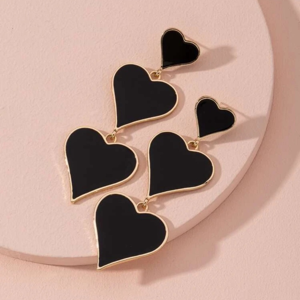❤️ Awesome Various Size Hearts Tassel Dangle Stud Earrings ❤️ - Picture 6 of 11